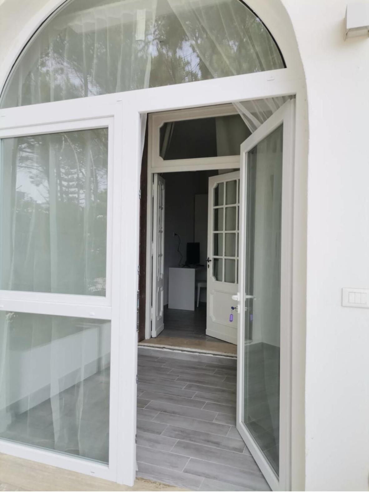 Hotel Artemide Mare Паестум Стая снимка